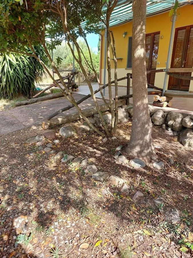 Agriturismo I 13 Pini Di Putzu Anna Maria Giba Alloggio per agriturismo